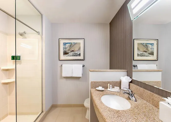 Courtyard Boston Copley Square Hotel